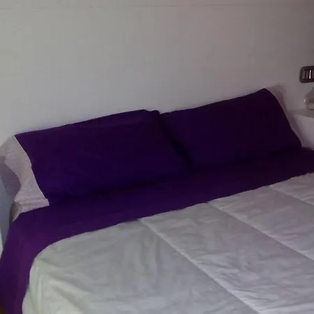 Apartman Piso De 2 En Av. Lamadosa.