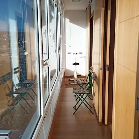 Apartman Piso De 2 En Av. Lamadosa.